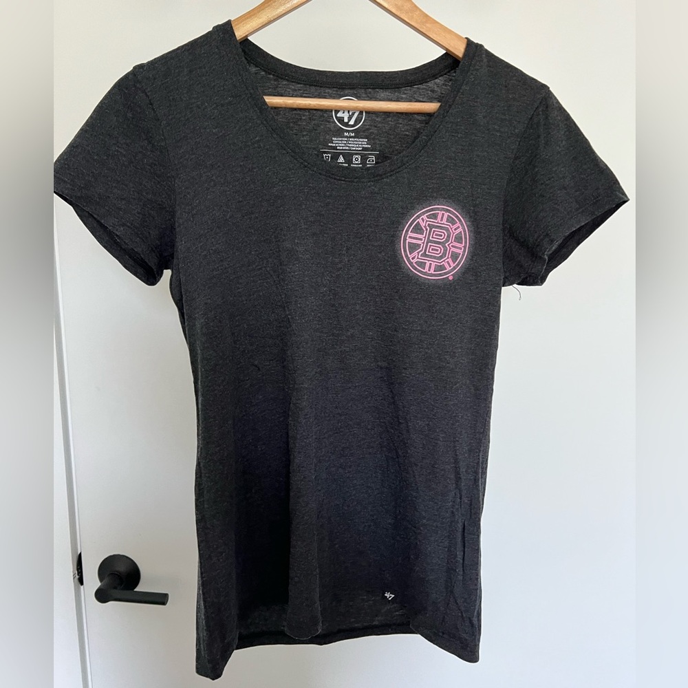 Boston Bruins women’s t-shirt